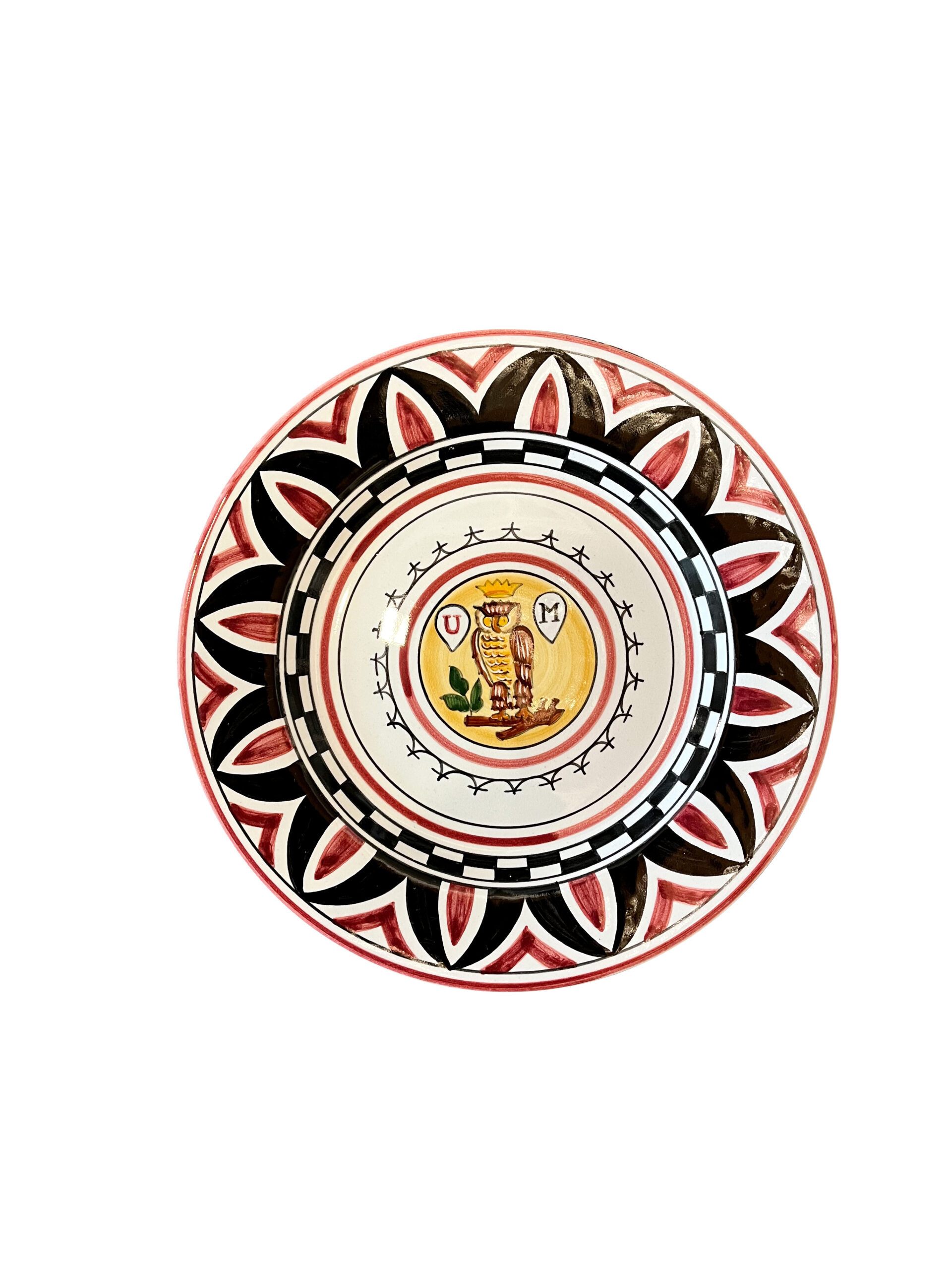 f-lli-mari-palio-civetta Ceramic plate featuring intricate red, black, and white patterns with a central owl design.