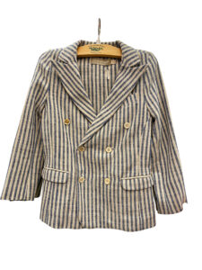 Child's striped blazer in blue and beige with double-breasted buttons and two front pockets.